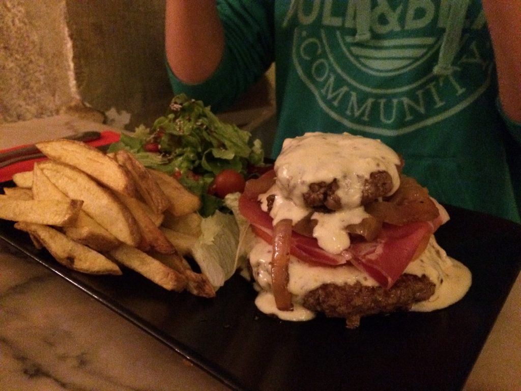 Burger in Cafe do Rio